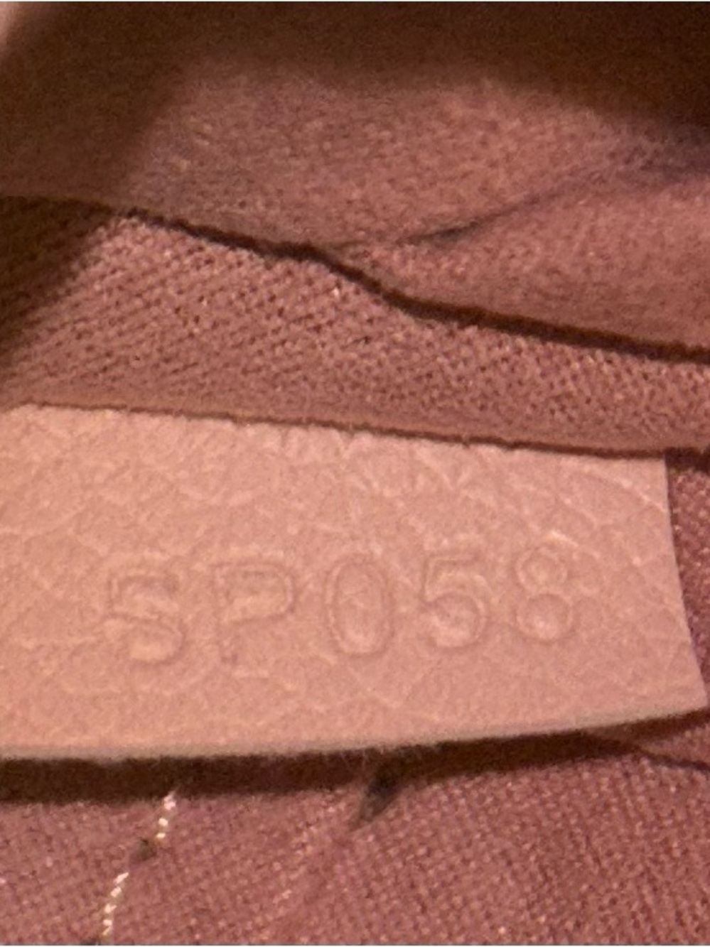 Inspired Louis Vuitton Pink Monogram Hobo Bag - Picture 5 of 7